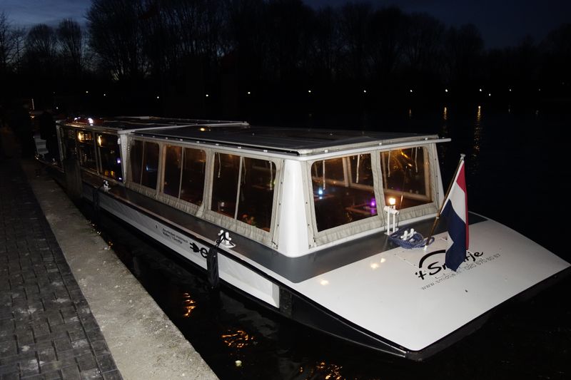 Das BenQ Wassertaxi steht schon bereit. (Bild: IT-BUSINESS)