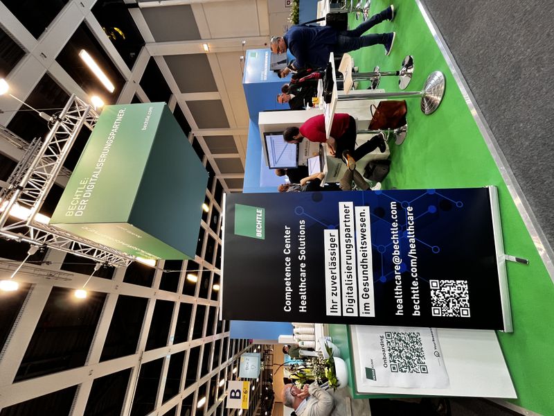 Messerundgang: Bechtle. (su)