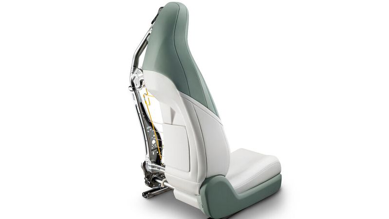 Yanfeng verwendet für die Rückenlehne des sogenannten Reco Seat recyceltes PET.(Bild:  Yanfeng)