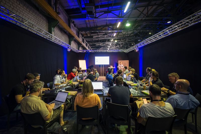 Neben den Vorträgen konnten die Gäste an Workshops teilnehmen. (Bild: Dan Taylor)