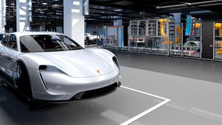 In Zuffenhausen baut Porsche ab dem nächsten Jahr den Taycan – in einer „Fabrik in der Fabrik“.  (Porsche)