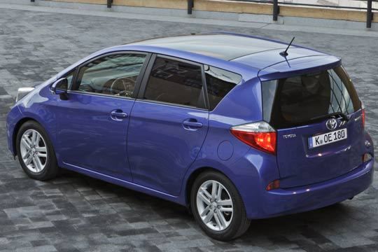 Und auch eines der Leichtesten: Nur 1.145 Kilogramm Leergewicht bringt der Minivan auf die Waage. (Archiv: Vogel Business Media)