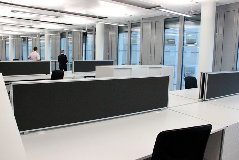 Die Büros im Schuler Innovation Tower warten noch auf ihre Mitarbeiter. (Itasse)