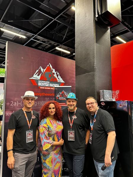 Bei den Jungs fühle ich mich sehr safe, (v. l.) Timo Stark (DBH), Florian Heinemann (Campuspoint) und Lars Jessen (DBH). (Bild: Vogel IT-Medien GmbH)