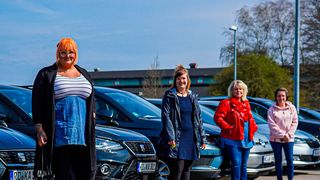 Das Autohaus Kath hat zehn Pflegekräften des Universitätsklinikums Schleswig-Holstein Leihwagen kostenlos zur Verfügung gestellt. (Bild: Universitätsklinikums Schleswig-Holstein)