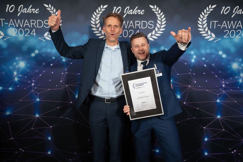 Barthold Ohlsen und Christian Gansen (beide Vertiv). (Bild: Manuel Emme Fotografie)