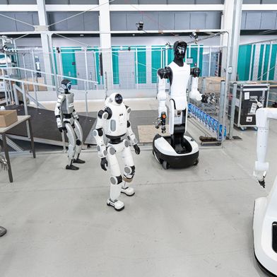 Erstmals erfasst das Jahrbuch auch die Verkaufszahlen Humanoider Roboter und präsentiert zudem ein detailliertes Kapitel rund um die Technologie. (Bild: Fraunhofer IPA/Foto: Rainer Bez)