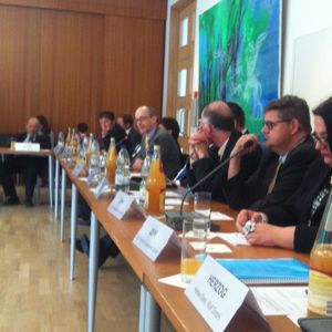 Übergabe des Positionspapiers zur EU- Medizinprodukteverordnung in der Landesvertretung Baden-Württembergs in Brüssel.