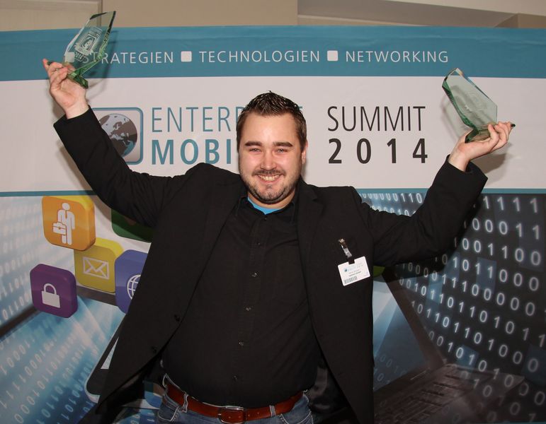 Grenzenloser Jubel bei dem Doppelsieger. Die opwoco GmbH konnte auch den Publikumsaward mit nach Hause nehmen. ()