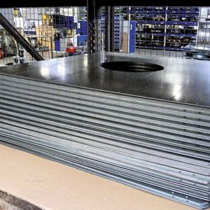Platinen vor dem Pressen im Werk in Windischbuch. Bild: Kuhn