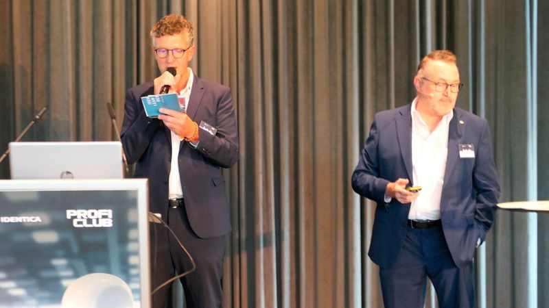 Die Systemberater Stefan Lindner und Ralf Rupprecht referieten zum Thema Lean Management. (Bild: Wenz - VCG)