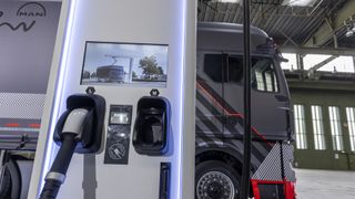 Im VESUVIO-Modell stellen Forscher den Energiebedarf von elektrisch angetriebenen Lkw dar. (Bild: MAN Truck & Bus)