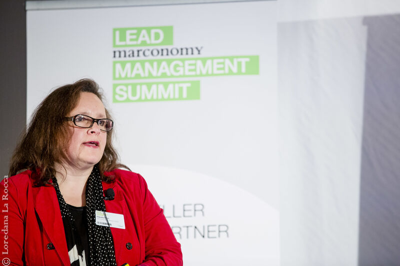 Claudia Roth, Marketingleiterin bei UNIT 4 Business Software, referierte Praxisnah über Lead Generierung und Inbound Marketing. (Bildquelle: marconomy © Loredana La Rocca)