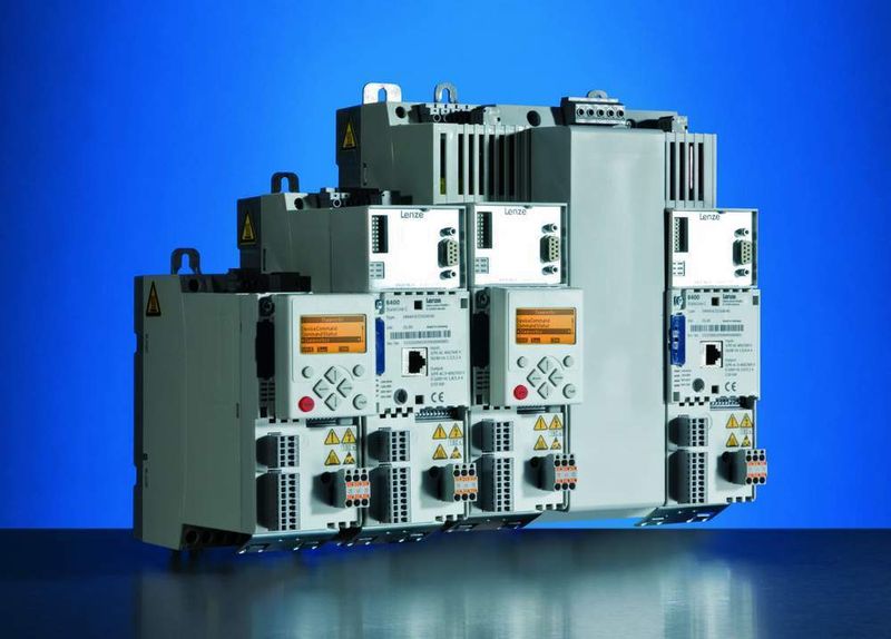 Skalierbar: Auch innerhalb der Ausführungsvarianten BaseLine, StateLine und HighLine lassen sich die Inverter Drive 8400 genau an die Anforderungen des Kunden anpassen. Bilder: Lenze (Archiv: Vogel Business Media)