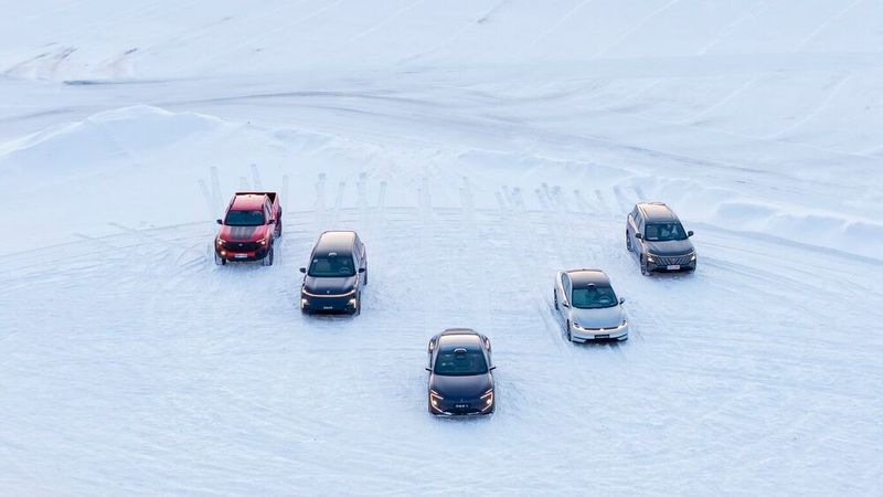 CATLs neue Natrium-Ionen-Batterie soll in zukünftige Pkw-Modelle verschiedener Changan-Marken zum Einsatz kommen. In Yakeshi wurden sie harten Tests unterzogen.(Bild:  Changan)