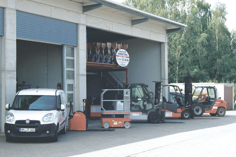 In Hameln hält das Unternehmen einen eigenen Bereich für den Service an Gabelstaplern vor. (Truckxxgroup)
