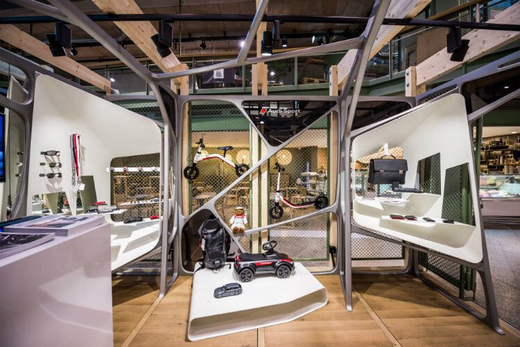 Die hauptsächlich verbauten Materialien sind Aluminium und Holz. (Foto: Audi)