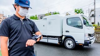 Das Fuso Future Innovation Lab hat mit dem E-Canter Sensor Collect ein Konzeptfahrzeug für den teilautonomen Einsatz als Müllfahrzeug entwickelt. (Daimler Truck AG)