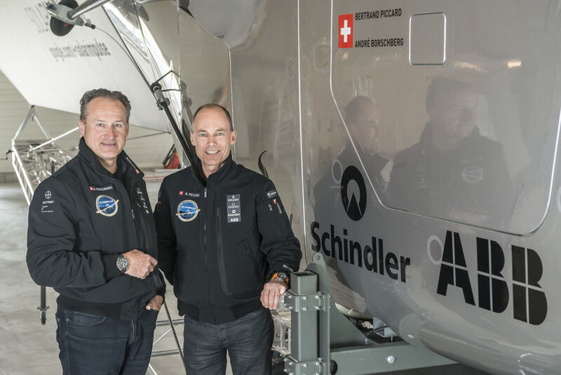 Die Schweizer Pioniere Bertrand Piccard (Präsident) und André Borschberg (CEO) sind die Gründer, Piloten und treibenden Kräfte von Solar Impulse, dem ersten Flugzeug, das Tag und Nacht ohne Treibstoff und Schadstoffemissionen fliegen kann. (Bild: Jean Revillard/Rezo)