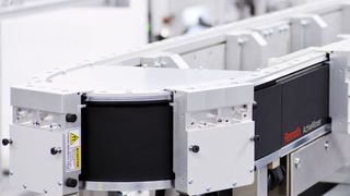 Rexroth-Transfersystem ActiveMover: Werkstückträger-Wechselzeiten ab 0,1 Sekunden verkürzen Zykluszeiten in Kurztaktanwendungen. (Bild: Bosch Rexroth)