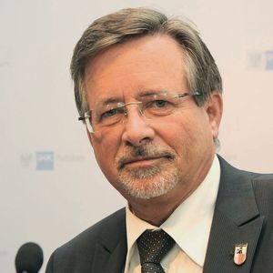 Prof. Wolfgang Bode forscht vielfältig und hält für die Logistik einige Überraschungen parat. Bild: HS Osnabrück
