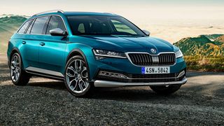 Mit dem neuen Superb Scout wagt sich Skoda in ein neues Segment. (Skoda)