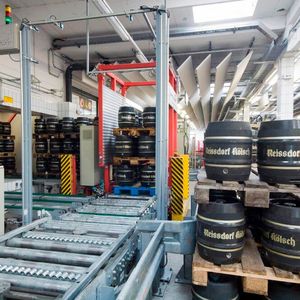 ...Das Reissdorf-Lager hat 3.445 Regalstellplätzen für Europaletten.(Bild:  Westfalia)