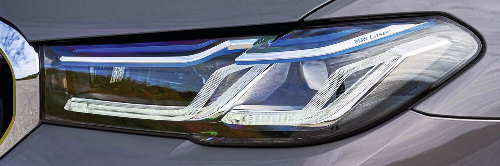 Adaptive Matrixscheinwerfer und Laserlicht bei BMW