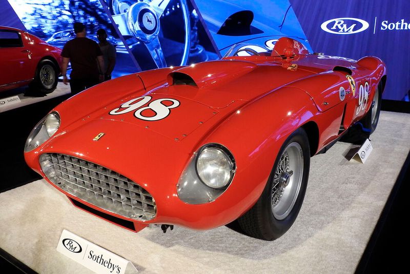 Den höchsten Preis erzielte ein 1955er Ferrari 410 Sport Spider by Scaglietti. Er brachte 22 Millionen Dollar ein. (Bild: Classic Analytics)