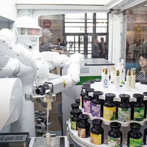 Welche Rolle spielt der Mensch in der Smart Factory? Die Automatica 2018 gibt nicht nur auf diese Frage eine Antwort. Hier zur Einstimmung noch einmal Impressionen von der Automatica 2016.