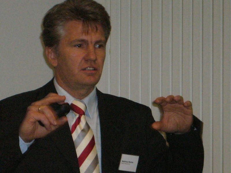 Matthias Wahler, Leiter Systementwicklung Antriebe und Mechatronic Support im Geschäftsbereich Electric Drives and Controls:  „Die dynamische Betrachtung der Energiebilanz innerhalb der mechatronischen Systemsimulation ist State-of-the-art“. (Archiv: Vogel Business Media)