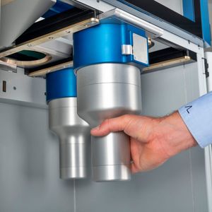 Mit dem Kartuschensystem ist ein schneller Pulverwechsel sowie eine einfache und schnelle Reinigung in gerade einmal 15 Minuten möglich.(Bild:  Alpha Laser)