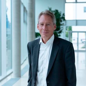 Rentschler Biopharma beruft Dr. Christian Schetter zum Chief Scientific Office.