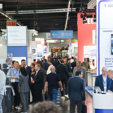 Auf der Sensor+Test 2026, führende Fachmesse für Sensorik, Mess- und Prüftechnik, standen vom 9. bis 11. Juni 2026 Innovationen, Fachgespräche und der direkte Austausch zwischen Industrie, Forschung und Entwicklung im Mittelpunkt. (Bild: AMA Service)