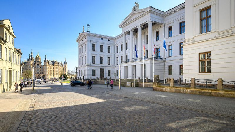 Insbesondere in den Bereichen Cloud und KI will Mecklenburg-Vorpommern sich von „Big Tech“ aus den USA lösen.(Bild:  © StK M-V / Holger Martens)