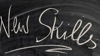 Der wachsenden Nachfrage nach KI-Fachkräften können Unternehmen durch die Qualifizierung der eigenen Mitarbeiterinnen und Mitarbeiter begegnen. (Bild: gemeinfrei)