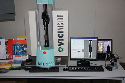 Das Messgerät MTL 250 ermöglicht das fertigungsnahe, schnelle und einfache Messen von geometrischen Merkmalen an rotationssymmetrischen Werkstücken. (Archiv: Vogel Business Media)