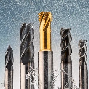 Spezifisch optimiert: Der Werkzeugschleifer RLZ schleift flexibel nach Bedarf hochgenaue  Standard- und Sonderwerkzeuge zum spanenden Bearbeiten. (Bild:  RLZ Fertigungstechnik GmbH)