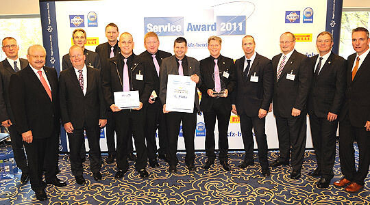 Und das sind die Platzierten des Service Award 2011: 1. Platz Kategorie Pkw: Autohaus Hermann Klein, Fuldatal (Archiv: Vogel Business Media)