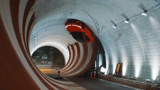 Voyah bewirbt das Modell Passion S mit einem Stunt in einem Tunnel. (Bild: Voyah)