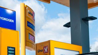 Das löchrige Tankstellen-Netz gilt als eines der Hauptprobleme von Wasserstoffautos. (Hyundai)