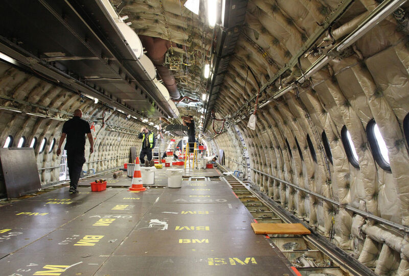 Seltener Anblick für Flugpassagiere: ein ausgebeinter Airbus. (Bild: MLR)