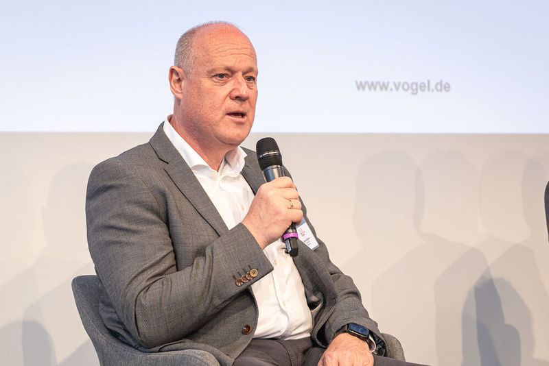 Eckard Eberle , CEO Process Automation bei Siemens (Bild: Bausewein / PROCESS)