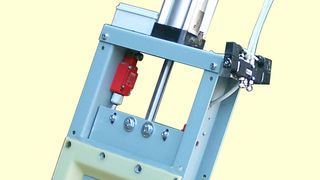 VLQ_with_pneumatic_actuator_04_-_blocked_out ()