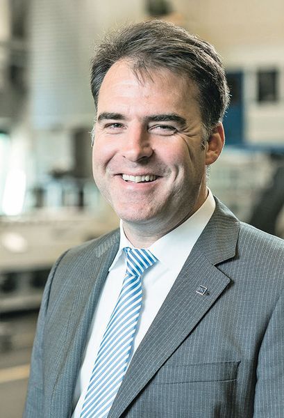 „Als Maschinenbauer reicht es heute nicht mehr aus, einzelne Maschinen zu bauen“, so Dipl.-Ing. (FH) Olaf Furtmeier, Geschäftsführer der Burkhardt+Weber Fertigungssysteme GmbH. (Burkhardt+Weber)