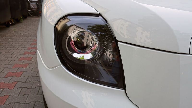 Viele optische Elemente sind vom Elektrotaxi TX des Herstellers übernommen. (Grimm/»kfz-betrieb«)