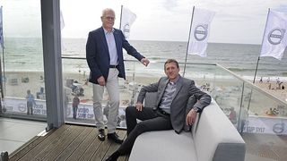 Volvo-Marketingchef Volker Brien und Volvo-Deutschland-Geschäftsführer Thomas Bauch wollen mit den Foren viele Neukunden gewinnen. (Foto: Volvo)