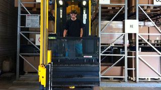 A/S Logcare hat sich auf die Weiterqualifizierung von Fachkräften für die Logistikbranche wie beispielsweise Sven Koch konzentriert. Bild: A/S Logcare (Archiv: Vogel Business Media)