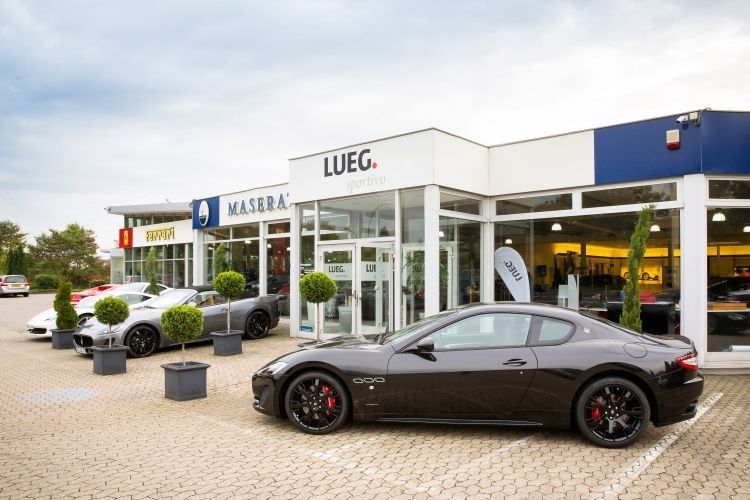 Die Fahrzeug-Werke Lueg AG erreichte 2013 bei vier Branchenpreisen den erste Platz: Im Service, im Vertrieb, im Internet Sales sowie Social Media. (Foto: Lueg)