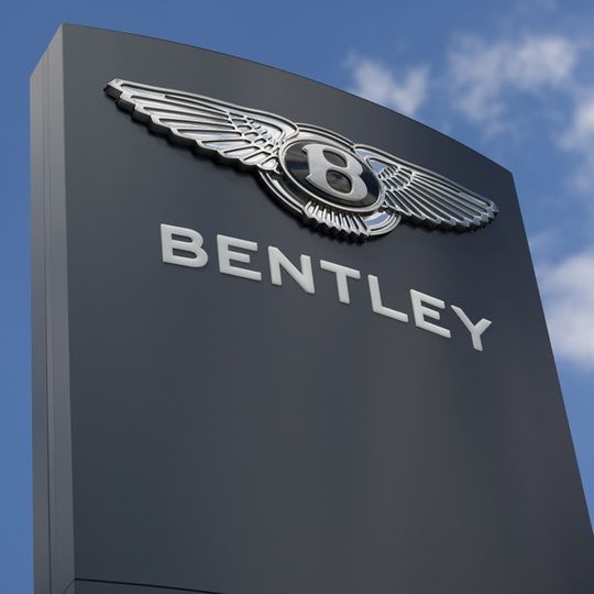 Bentley hat sein Händlernetz mit einem neuen Standort in Radebeul bei Dresden erweitert.(Foto:  Bentley)